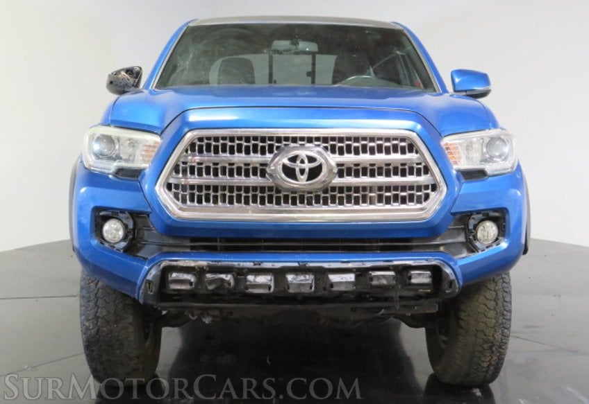 2016 Toyota Tacoma - Image 11