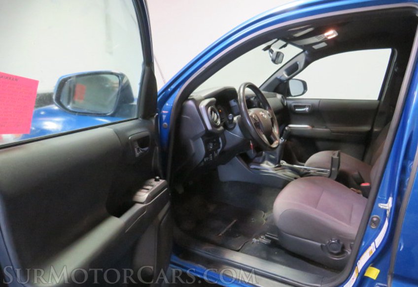 2016 Toyota Tacoma - Image 21