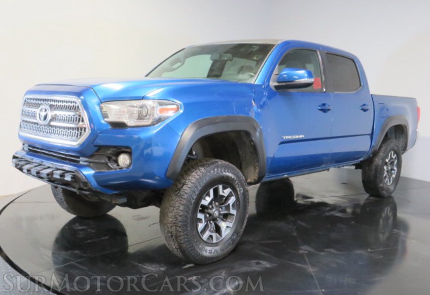 2016 Toyota Tacoma - Image 3