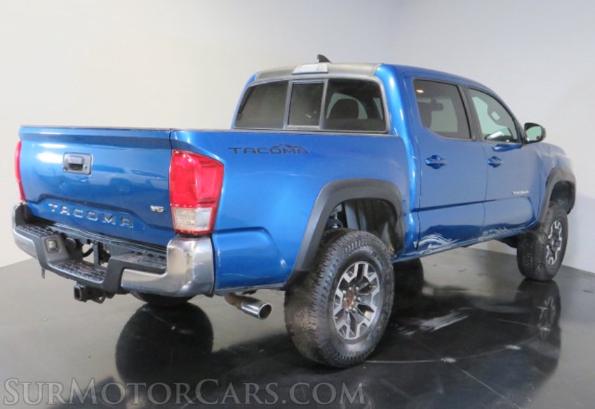 2016 Toyota Tacoma - Image 10