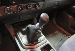 2016 Toyota Tacoma - Image 35