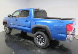 2016 Toyota Tacoma - Image 7