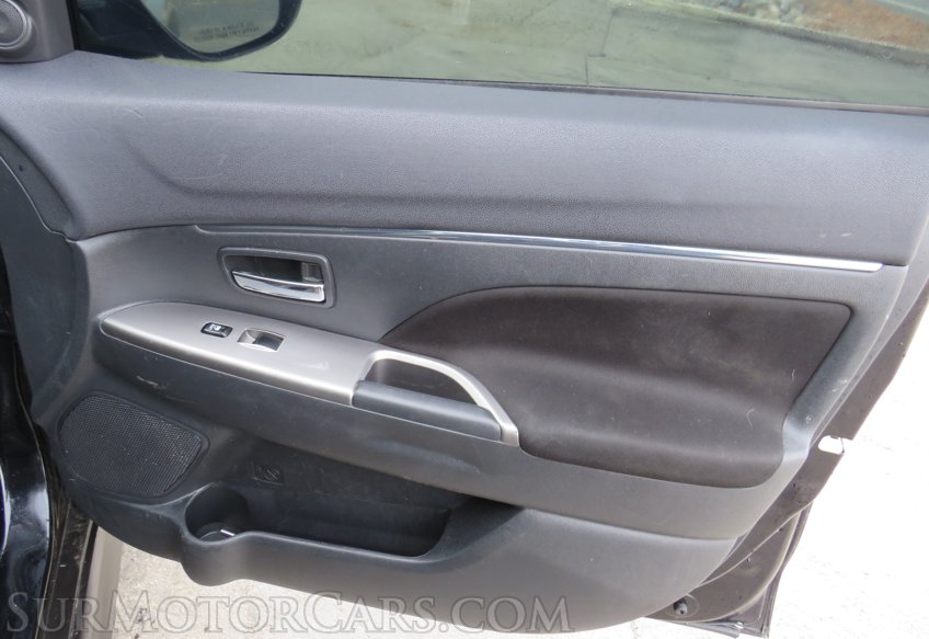 2020 Mitsubishi Outlander Sport - Image 37