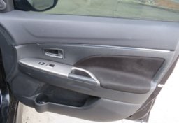 2020 Mitsubishi Outlander Sport - Image 37