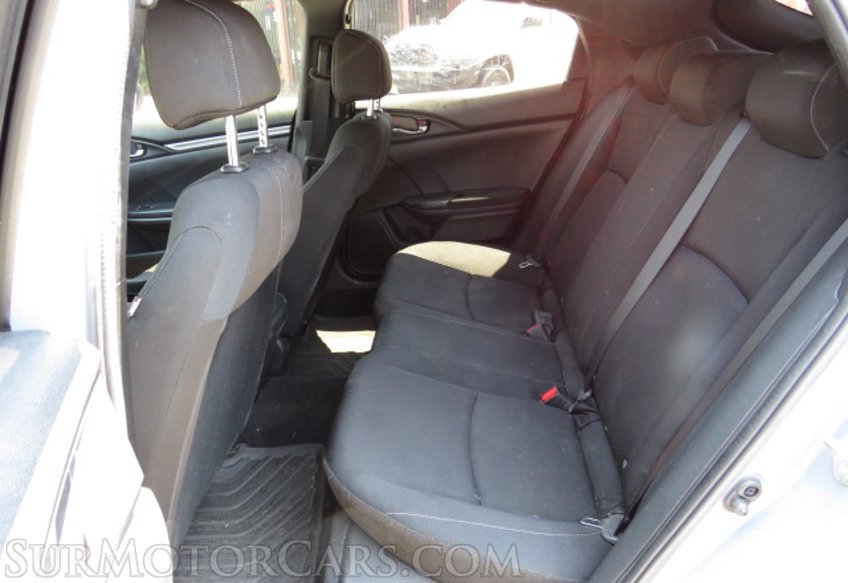 2019 Honda Civic Hatchback - Image 28