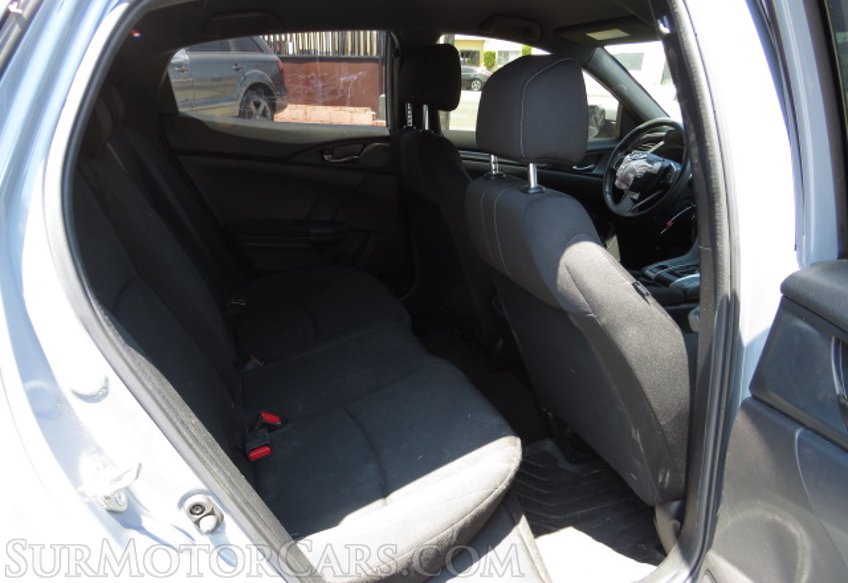 2019 Honda Civic Hatchback - Image 31