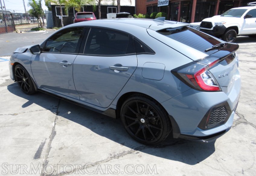 2019 Honda Civic Hatchback - Image 5