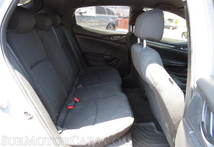 2019 Honda Civic Hatchback - Image 29