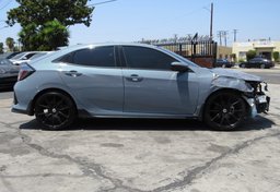 2019 Honda Civic Hatchback - Image 12
