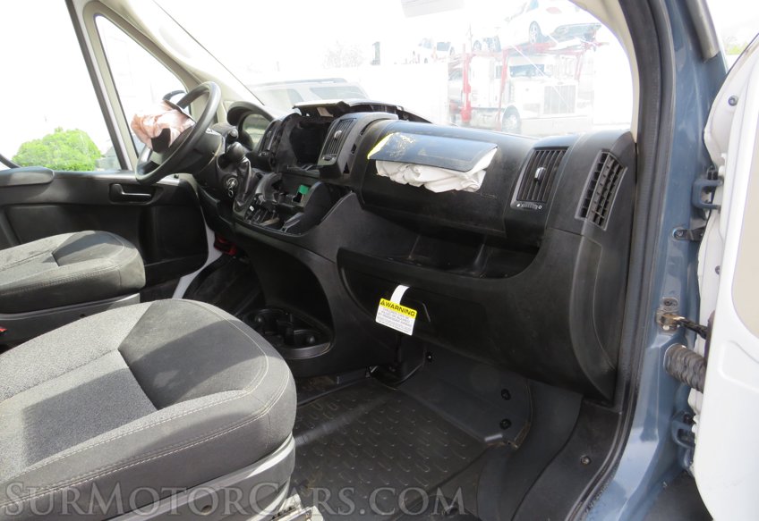 2018 Ram ProMaster Cargo Van - Image 16