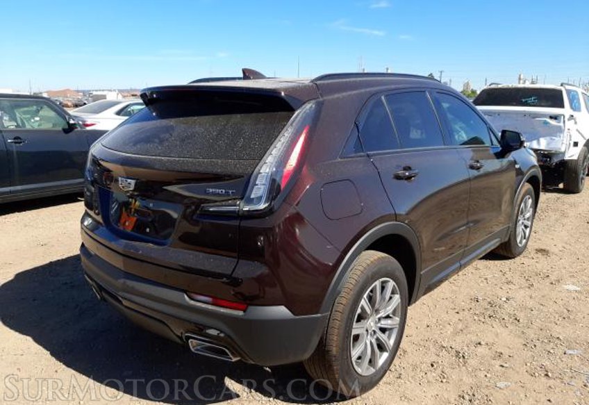2021 Cadillac XT4 - Image 3