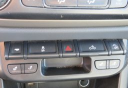 2017 Chevrolet Colorado - Image 38