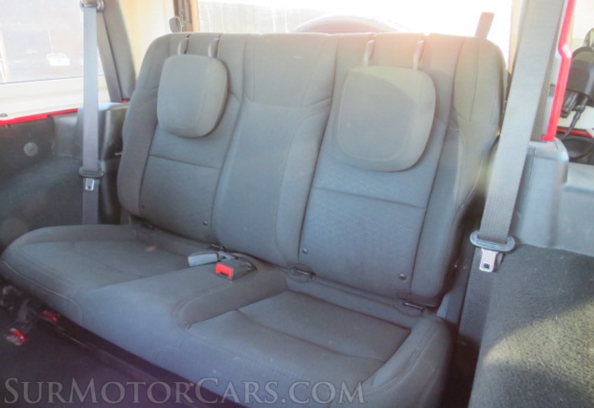 2021 Jeep Wrangler - Image 27