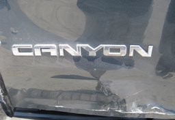 2019 GMC Canyon - Image 13