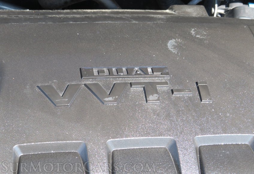 2017 Toyota Corolla - Image 35