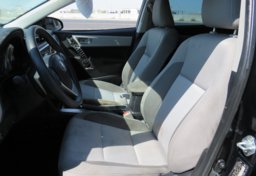 2017 Toyota Corolla - Image 20