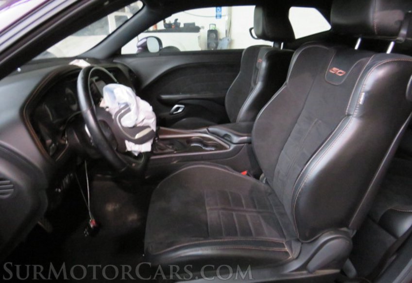 2020 Dodge Challenger - Image 33