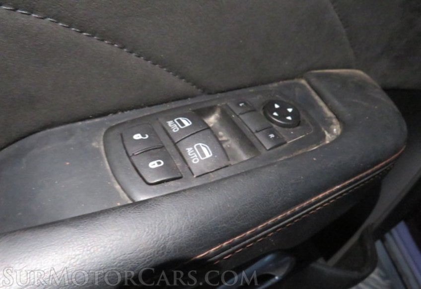 2020 Dodge Challenger - Image 28