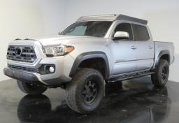 Thumbnail of 2020 Toyota Tacoma 4WD