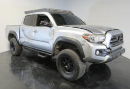 Thumbnail of 2020 Toyota Tacoma 4WD