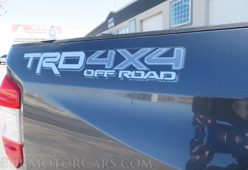 2014 Toyota Tundra 4WD Truck - Image 18