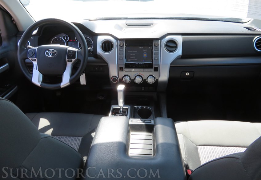 2014 Toyota Tundra 4WD Truck - Image 25