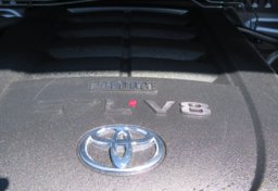 2014 Toyota Tundra 4WD Truck - Image 52