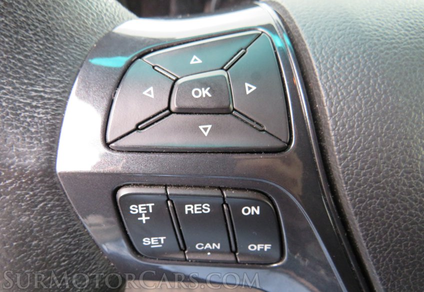 2017 Ford Explorer - Image 30