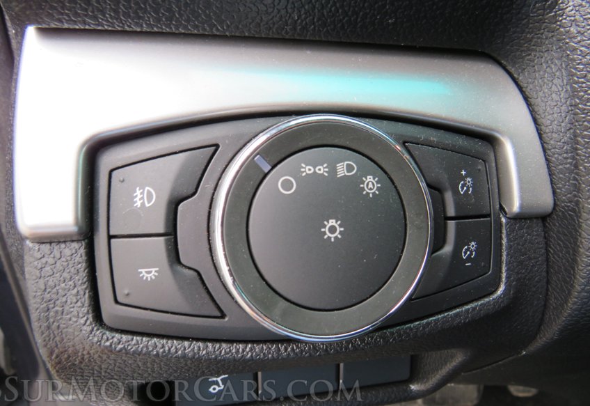 2017 Ford Explorer - Image 39