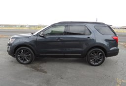 2017 Ford Explorer - Image 10