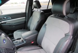 2017 Ford Explorer - Image 23