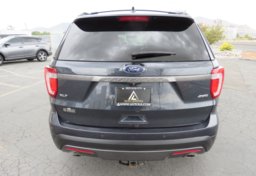 2017 Ford Explorer - Image 11