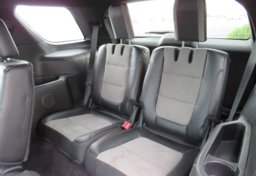 2017 Ford Explorer - Image 28