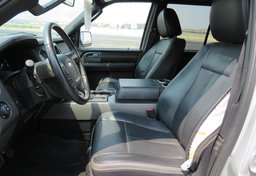 2017 Ford Expedition EL - Image 23