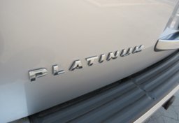 2017 Ford Expedition EL - Image 17