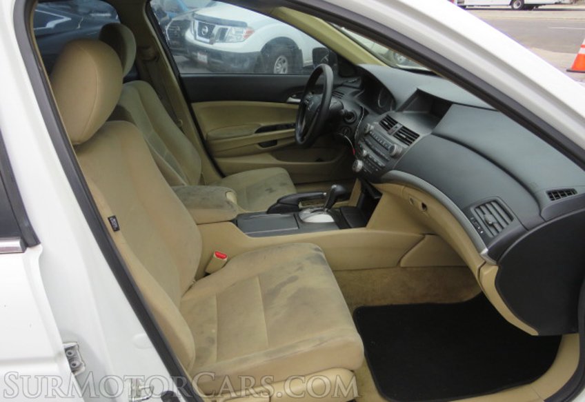 2012 Honda Accord Sdn - Image 23
