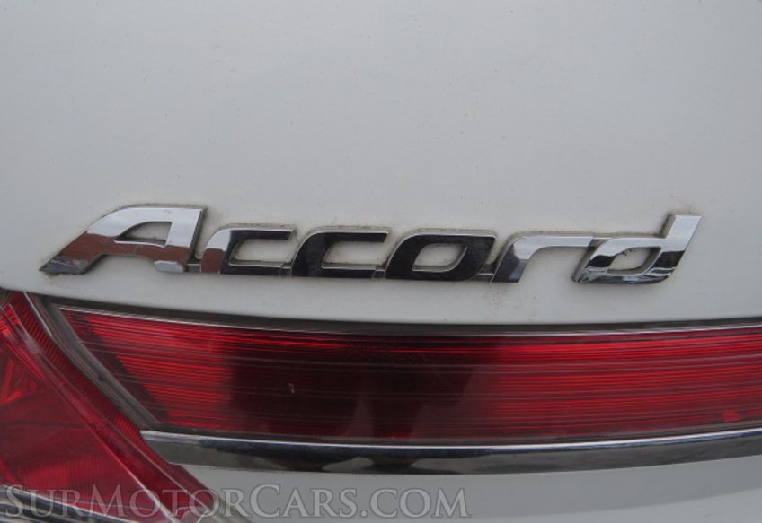 2012 Honda Accord Sdn - Image 16