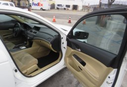 2012 Honda Accord Sdn - Image 19