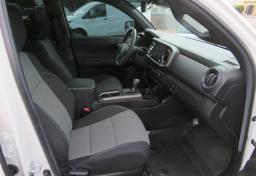 Thumbnail of 2022 Toyota Tacoma 4WD