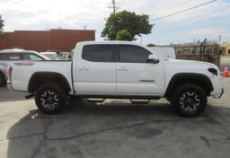 Thumbnail of 2022 Toyota Tacoma 4WD