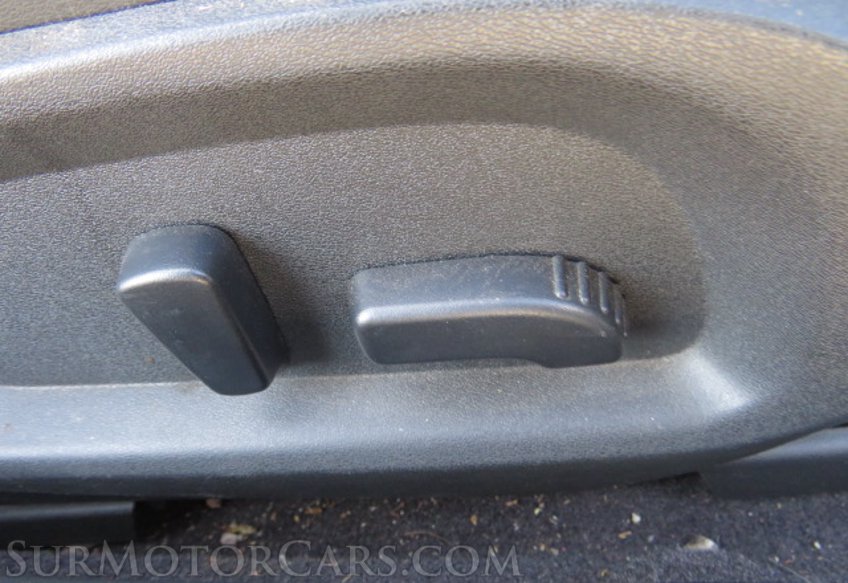 2017 Infiniti Q60 - Image 42