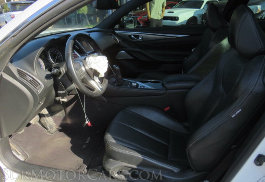 2017 Infiniti Q60 - Image 24