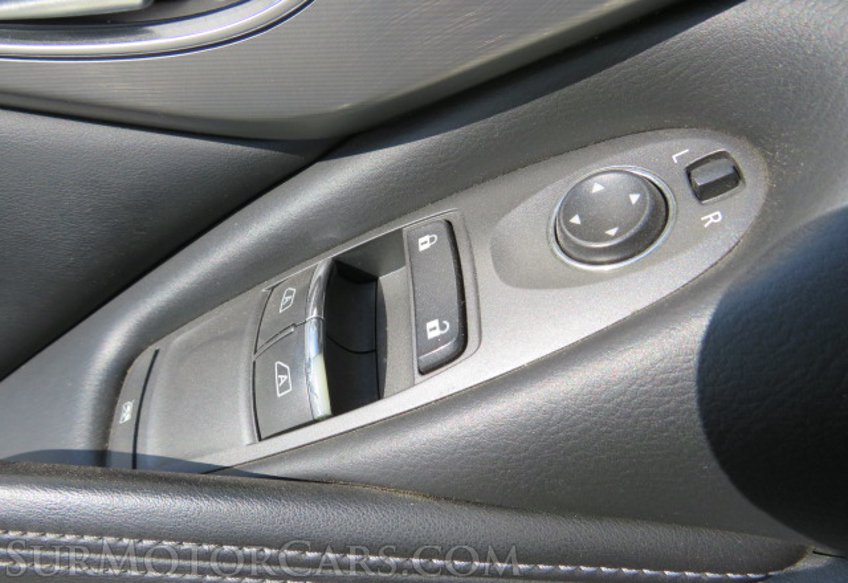 2017 Infiniti Q60 - Image 36