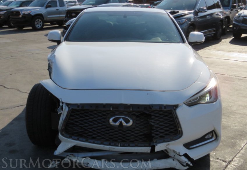 2017 Infiniti Q60 - Image 11