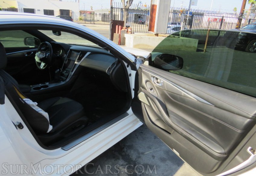 2017 Infiniti Q60 - Image 23