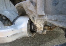 2017 Infiniti Q60 - Image 19