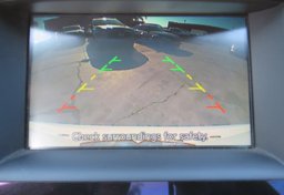 2017 Infiniti Q60 - Image 31