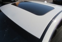 2017 Infiniti Q60 - Image 15