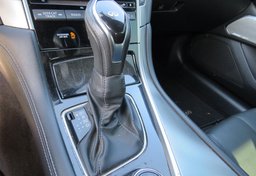 2017 Infiniti Q60 - Image 37