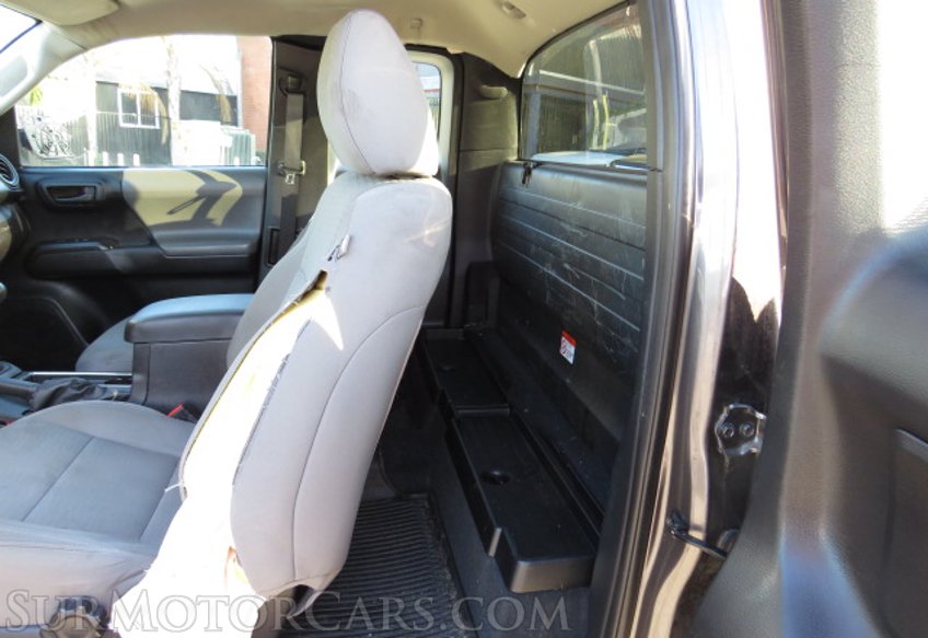 2016 Toyota Tacoma - Image 27